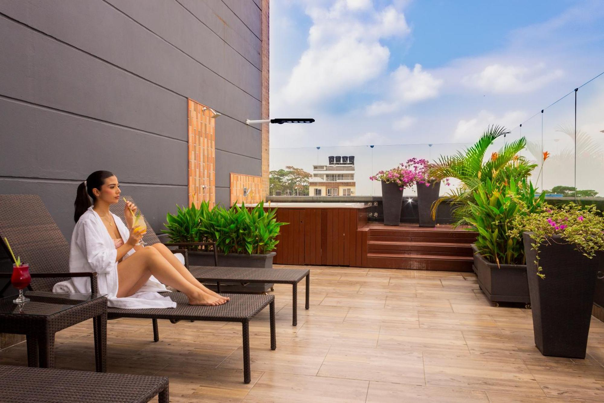 Vvc Hotel'S Villavicencio Luaran gambar